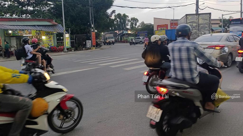 Bán 4,4 tỷ nhà mặt tiền dương đình cúc ở tân kiên 108m² gần đh y phạm ngoc thạch cs2 nguyễn cửu phú