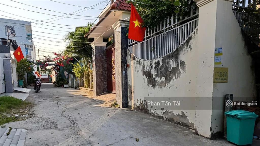 Bờ đất mới  nhà vườn an phú tây  hưng long khuôn viên 459.9m2 ngang 9,5m ô tô đậu sân bán 8,5 tỷ