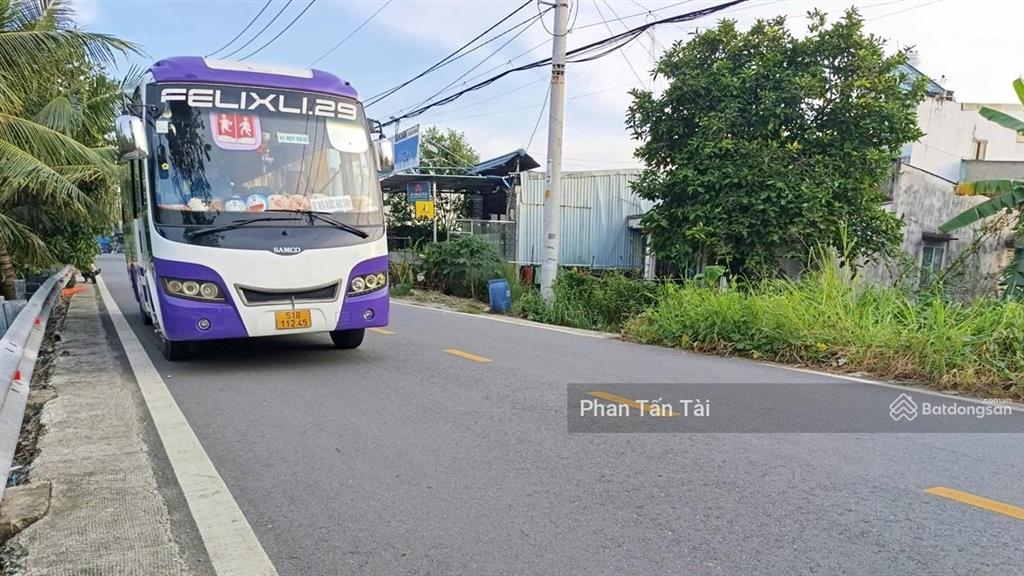 Bán 4,1 tỷ đất mặt tiền thích thiện hòa  thế lữ nd 199m² (5x40) 143m2 thổ cư ở lê minh xuân kê vđ3