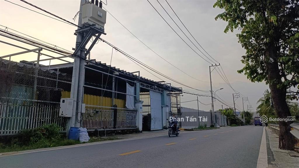 Bán 4,1 tỷ đất mặt tiền thích thiện hòa  thế lữ nd 199m² (5x40) 143m2 thổ cư ở lê minh xuân kê vđ3