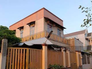 Bán 4,5 tỷ nhà lô góc 2 mặt tiền hẻm 6m cách đoàn nguyễn tuấn 100m gần chợ hưng long 2 tầng 189m2