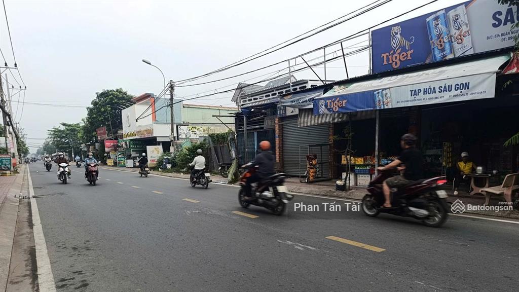 Bán 2,6 tỷ đất ở 105m2 ngang 5m hẻm dp 8m ô tô thẳng một trục ra đoàn nguyễn tuấn gần chợ hưng long