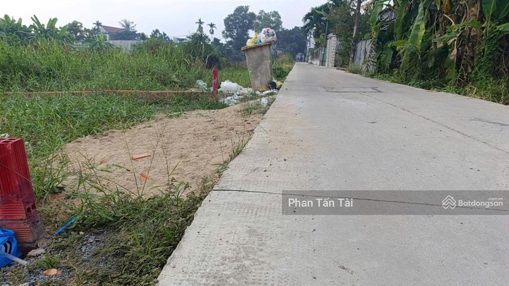 Bán 2,6 tỷ đất ở 105m2 ngang 5m hẻm dp 8m ô tô thẳng một trục ra đoàn nguyễn tuấn gần chợ hưng long