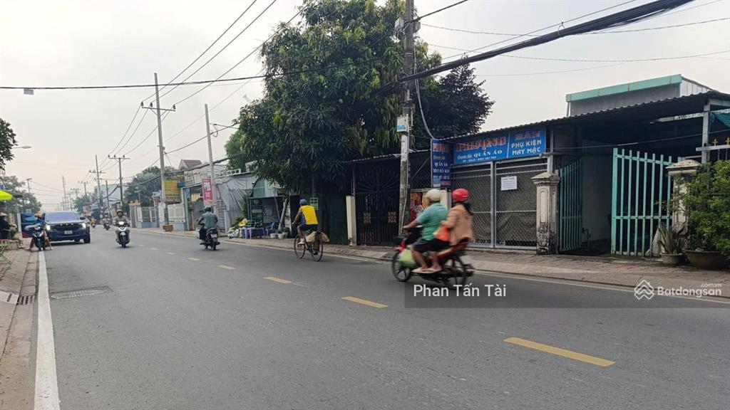 Bán 2,6 tỷ đất ở 105m2 ngang 5m hẻm dp 8m ô tô thẳng một trục ra đoàn nguyễn tuấn gần chợ hưng long