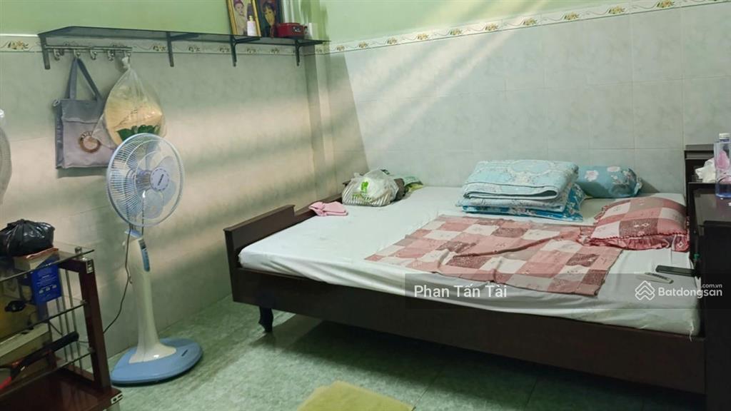 Bán 9 tỷ  nhà 3 tầng mặt tiền đinh đức thiện 242m2 ngay cạnh ngã 3 tân quý gần chợ bình chánh ql1a