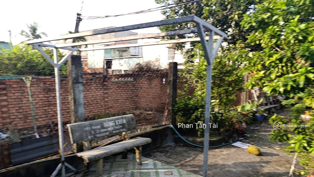 Bán 9 tỷ  nhà 3 tầng mặt tiền đinh đức thiện 242m2 ngay cạnh ngã 3 tân quý gần chợ bình chánh ql1a