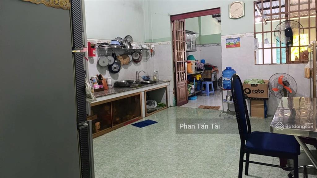 Bán 9 tỷ  nhà 3 tầng mặt tiền đinh đức thiện 242m2 ngay cạnh ngã 3 tân quý gần chợ bình chánh ql1a