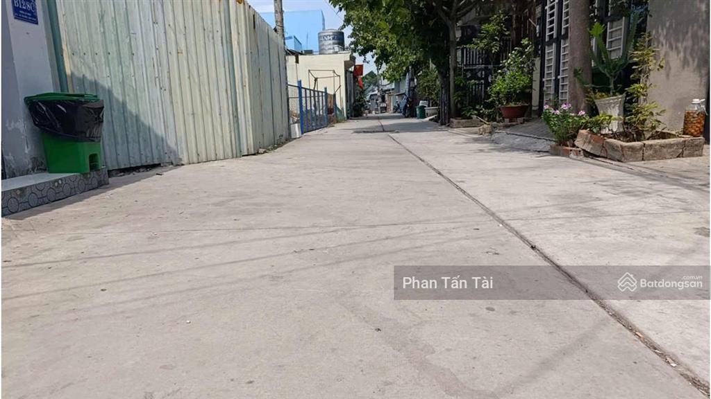 Bán 4,8 tỷ  đất đường ô tô 2 chiều thông ra trần đại nghĩa ở gần vòng xoay an lạc ngang 5m 156,8m2