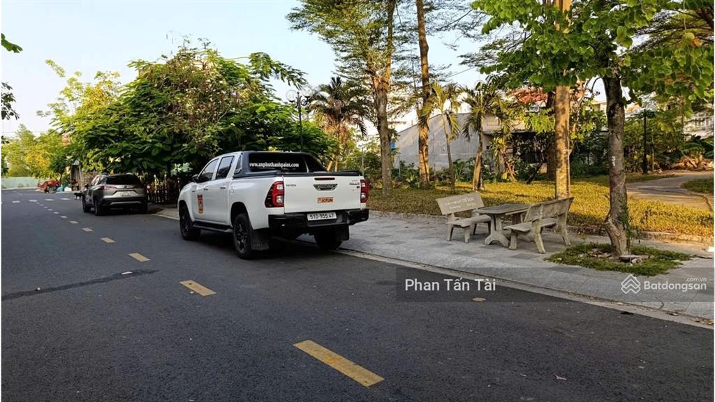 Bán đất 2 mặt tiền kdc nguyễn hữu trí tân túc cận ngã 4 bình điền bình chánh  100m2 (5x20) 60tr/m2