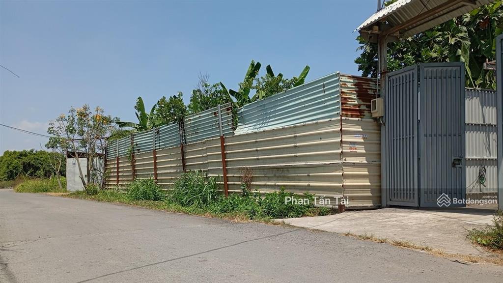 Bán chỉ ba tỷ  nhà kho tiền chế 100m2 mặt tiền lê ngung thông võ trần chí, trần văn giàu  tân tạo