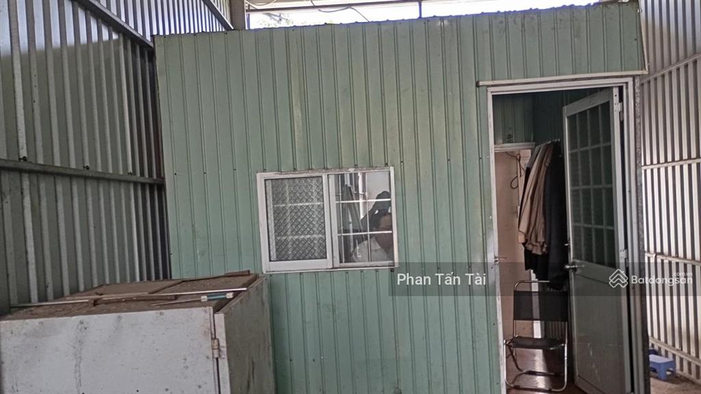 Bán chỉ ba tỷ  nhà kho tiền chế 100m2 mặt tiền lê ngung thông võ trần chí, trần văn giàu  tân tạo