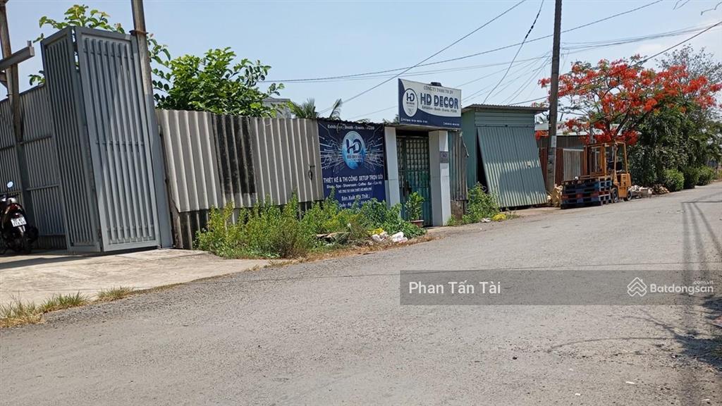 Bán chỉ ba tỷ  nhà kho tiền chế 100m2 mặt tiền lê ngung thông võ trần chí, trần văn giàu  tân tạo