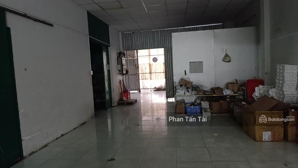 Bán 11,95 tỷ nhà ở đa năng + đất rộng 559m2 mặt tiền lô 2, lê minh xuân song hành với trần văn giàu