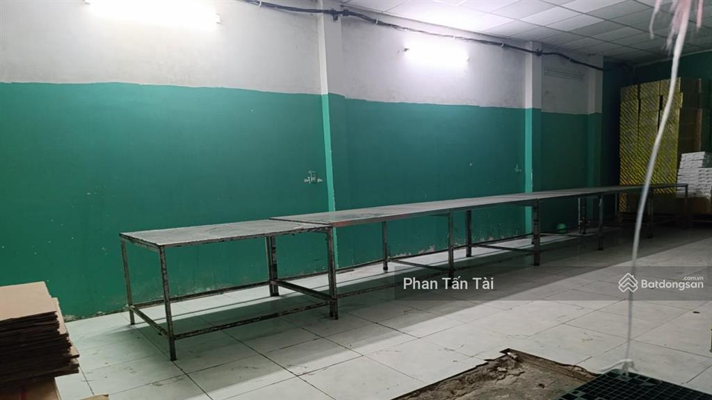 Bán 11,95 tỷ nhà ở đa năng + đất rộng 559m2 mặt tiền lô 2, lê minh xuân song hành với trần văn giàu