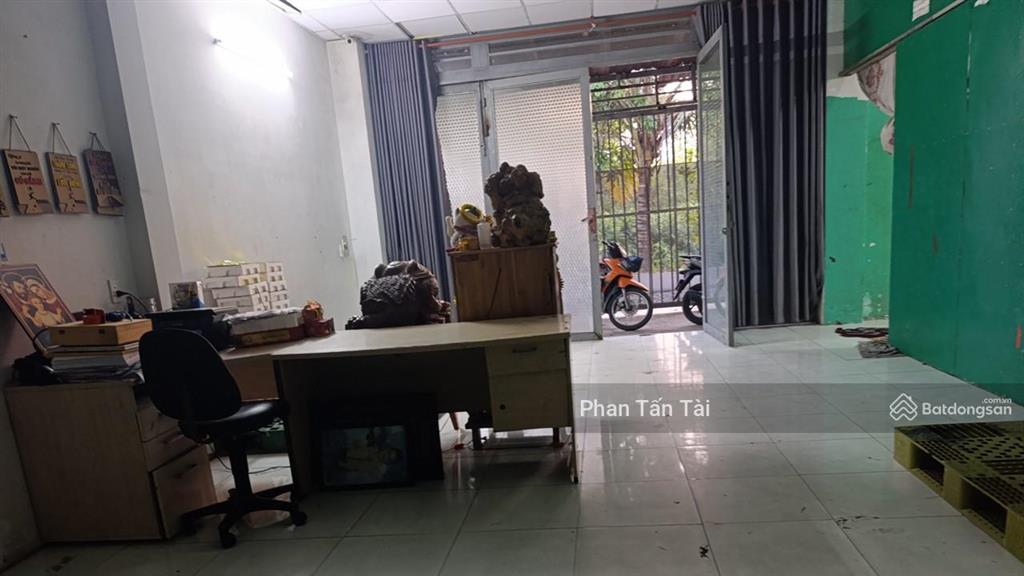 Bán 11,95 tỷ nhà ở đa năng + đất rộng 559m2 mặt tiền lô 2, lê minh xuân song hành với trần văn giàu