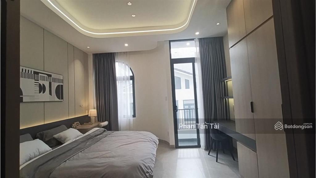 Nhà mới hc đủ 4 tầng+lửng+gara ô tô đường mã lò cận khu tên lửa, tặng nội thất xịn, bán dưới bảy tỷ