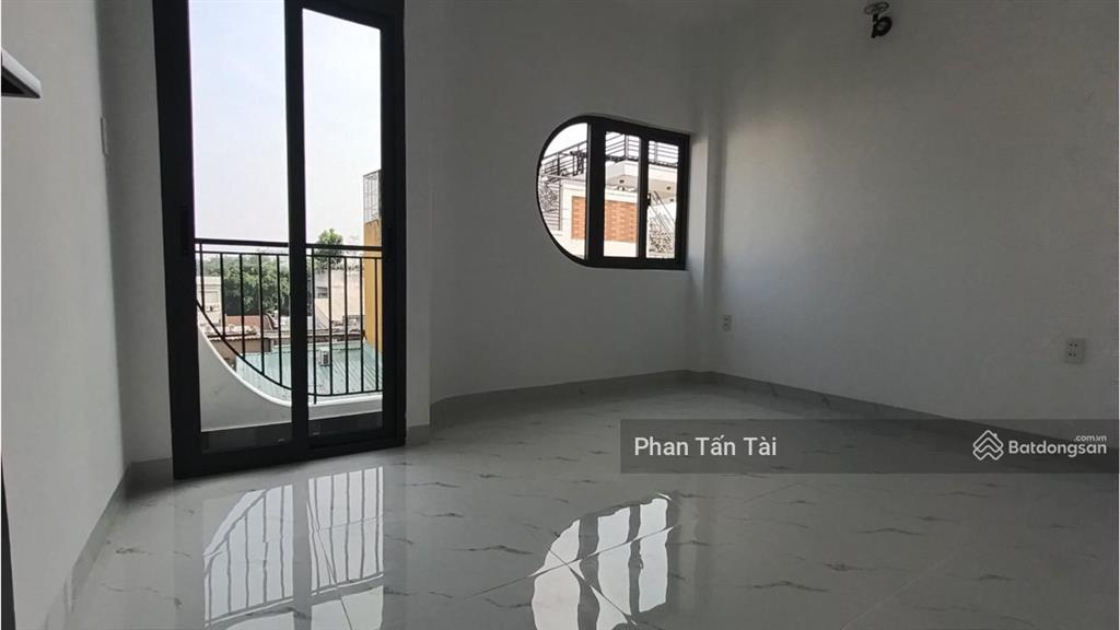 Nhà mới 4 tầng, ô tô thông 2 hướng ra gò xoài ở giữa lê văn quới và tân kỳ tân quý, tl khung 5,7 tỷ