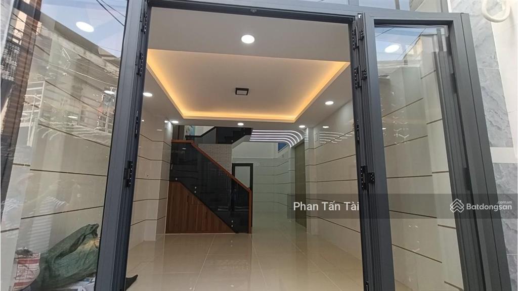 Nhà mới 4 tầng, ô tô thông 2 hướng ra gò xoài ở giữa lê văn quới và tân kỳ tân quý, tl khung 5,7 tỷ