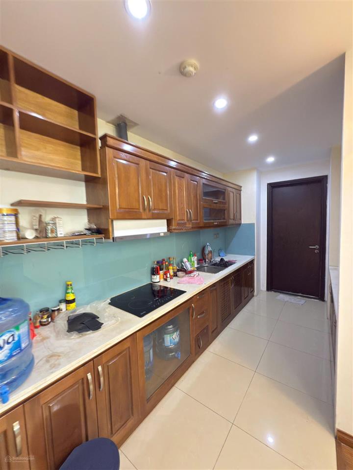 Cho thuê căn hộ 3pn 170m2 mandarin hmg giá 30tr.  0903 296 ***