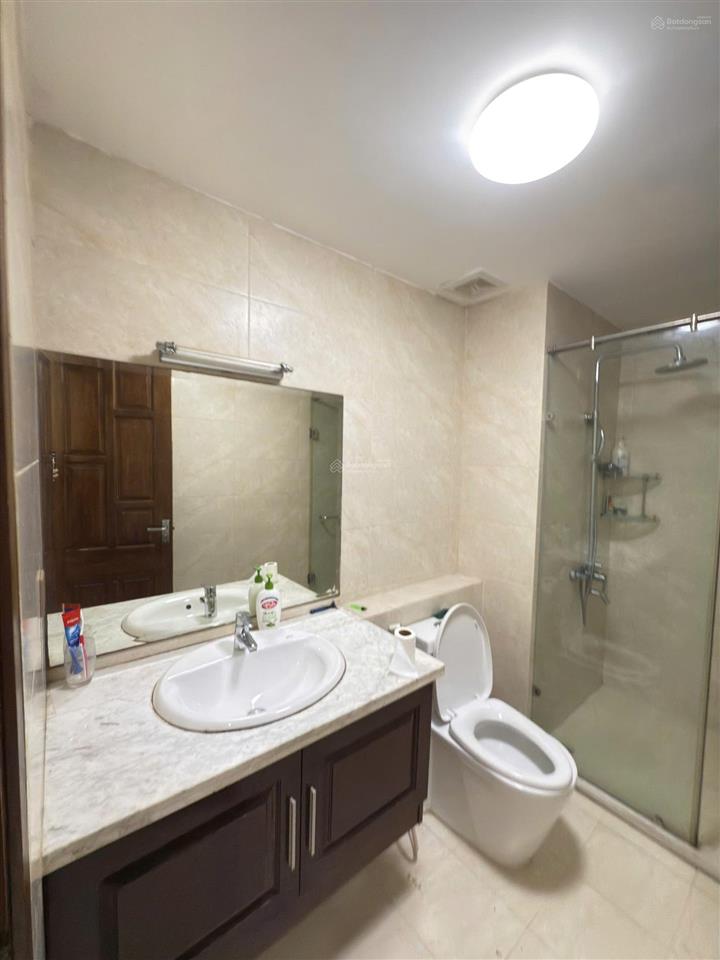 Cho thuê căn hộ 3pn 170m2 mandarin hmg giá 30tr.  0903 296 ***