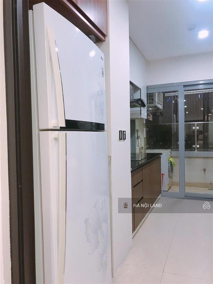 Cho thuê cc diamond flower tower, 20 triệu vnd/tháng, 125m2, 3pn, 2wc, giá tốt.  0903,296.691