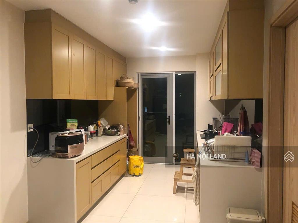 Cho thuê gấp cc 4pn, 3wc, 170m2 tại thăng long number one, 27 triệu vnd.  0903 296 ***