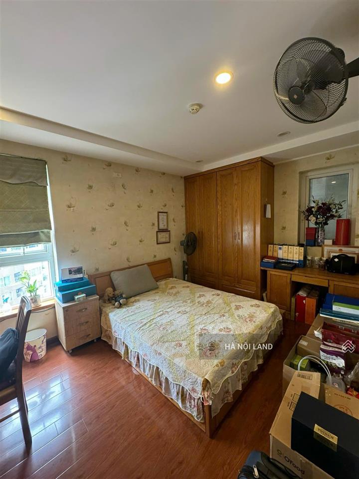 Cho thuê cc 3pn 2wc tại n04  kđt đông nam trần duy hưng, 25 triệu, 130m2.  0903 296 ***