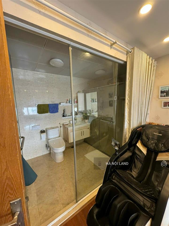 Cho thuê cc 3pn 2wc tại n04  kđt đông nam trần duy hưng, 25 triệu, 130m2.  0903 296 ***