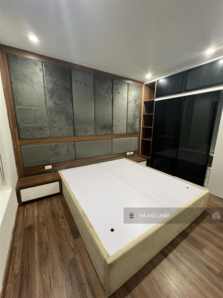 Căn hộ cc cho thuê tại việt đức complex, 16 triệu vnd, 110m2, 3pn, 2wc, bao đẹp.  0903 296 ***
