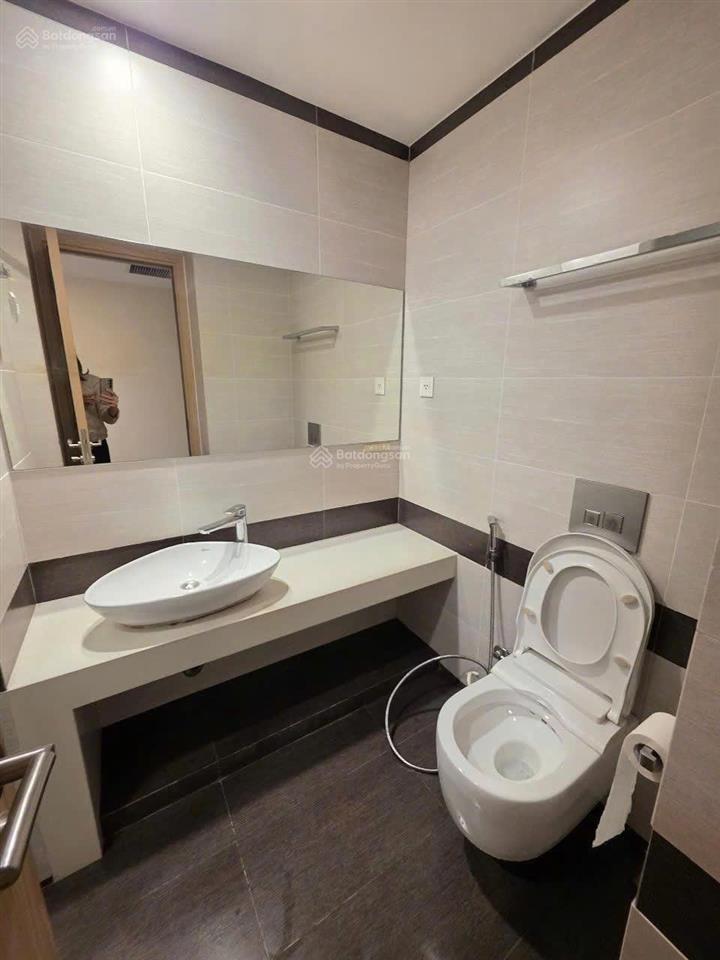 Cho thuê cc 3pn, 2wc tại thăng long number one, 23 triệu, 120m2, cầu giấy, hà nội