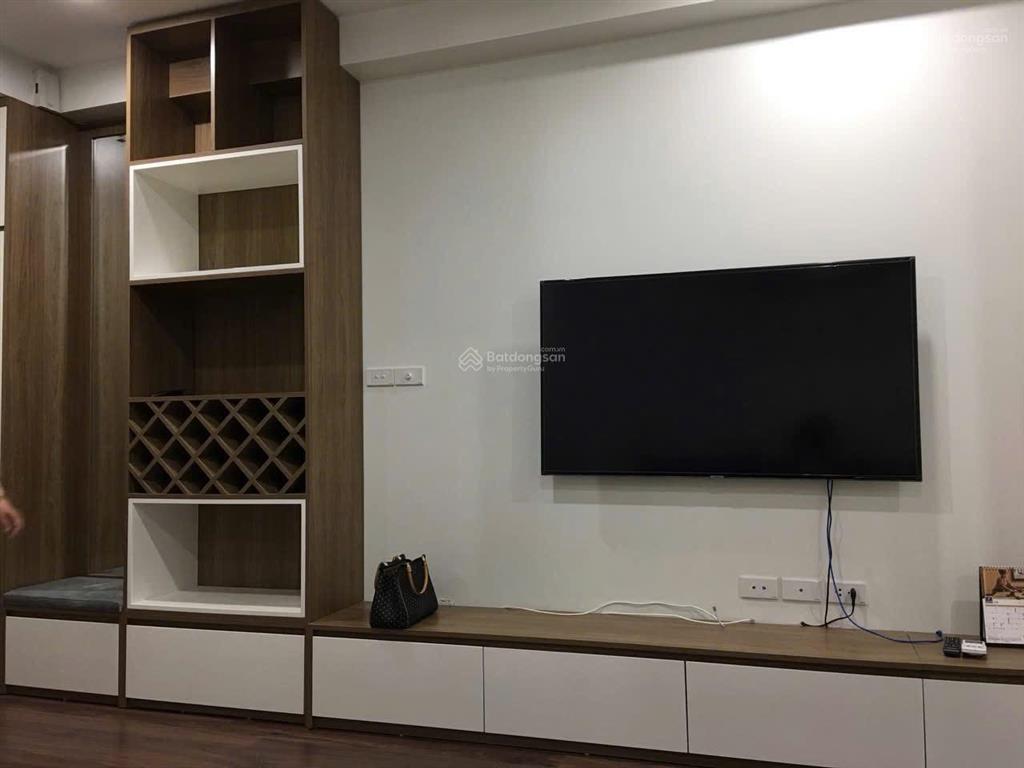 Cho thuê cc 2pn, 75m2, 15 triệu tại handi resco lê văn lương, thanh xuân, hà nội bao đẹp.