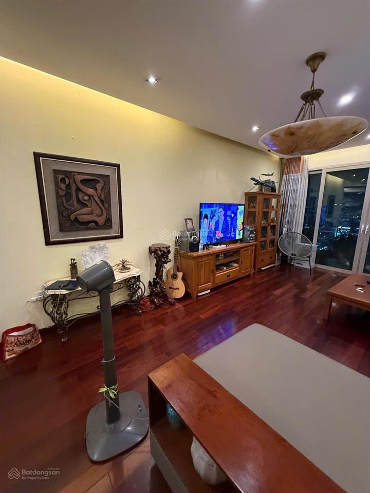 Cho thuê cc 3pn, 2wc, 150m2 tại mandarin garden, 27 triệu vnd.  0903 296 ***