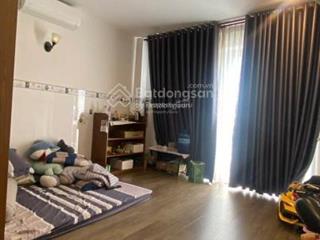 1/ trần đại nghĩa  bc, 1 trệt 1 lầu, hẻm oto thông thoáng  full nội thất giá 1 tỷ 350