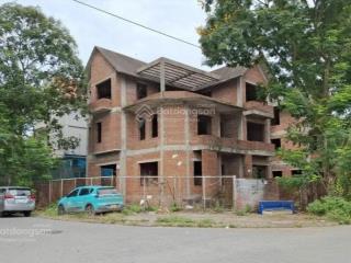 Bán bt cầu bươu, lô góc hai mặt tiền, vỉa hè đá bóng, oto tránh, giá tốt nhất khu vực 60 tỷ, 367m2