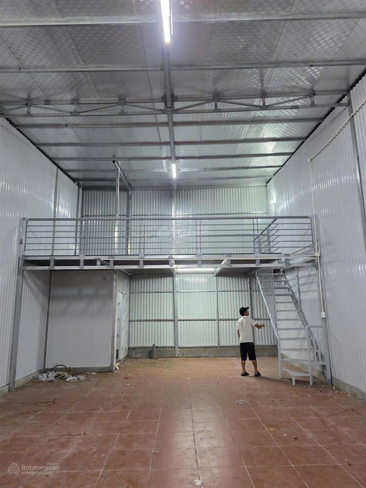 Cho thuê xưởng mặt đường tựu liệt, mặt tiền 7,2m, 144m2, vị trí đẹp, ô tô tránh
