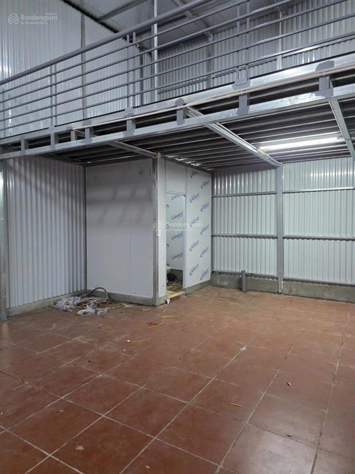 Cho thuê xưởng mặt đường tựu liệt, mặt tiền 7,2m, 144m2, vị trí đẹp, ô tô tránh