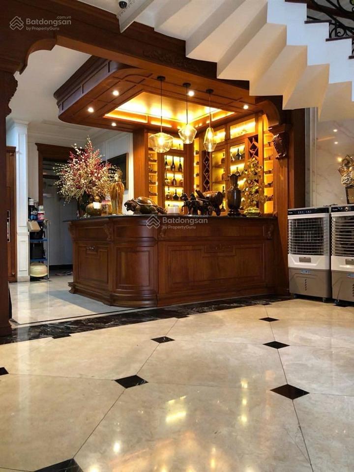 Siêu biệt thự 5 tầng 310m2 ngay trung tâm trưởng thọ thủ đức