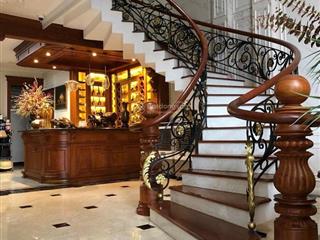 Siêu biệt thự 5 tầng 310m2 ngay trung tâm trưởng thọ thủ đức