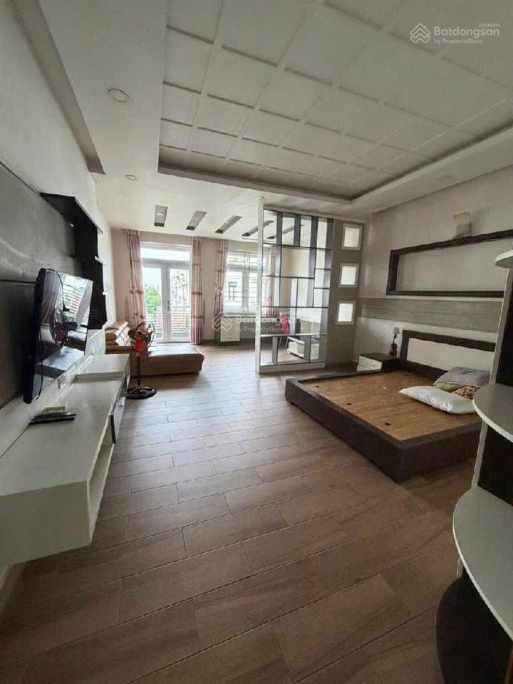 Nhà 4 tầng 130m2 đường phạm hùng nối dài