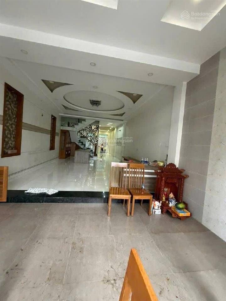 Nhà 4 tầng 130m2 đường phạm hùng nối dài