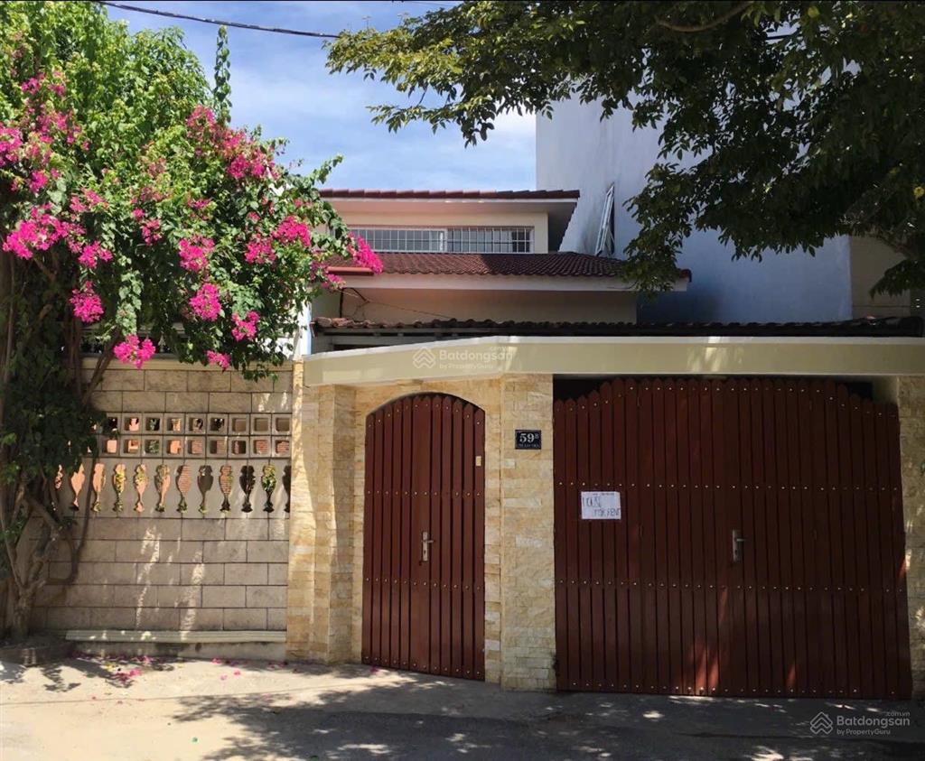 Cho thuê villa 2pn chế lan viên, ngũ hành sơn  sân vườn, gara, 5 phút biển mỹ khê  30 triệu/tháng