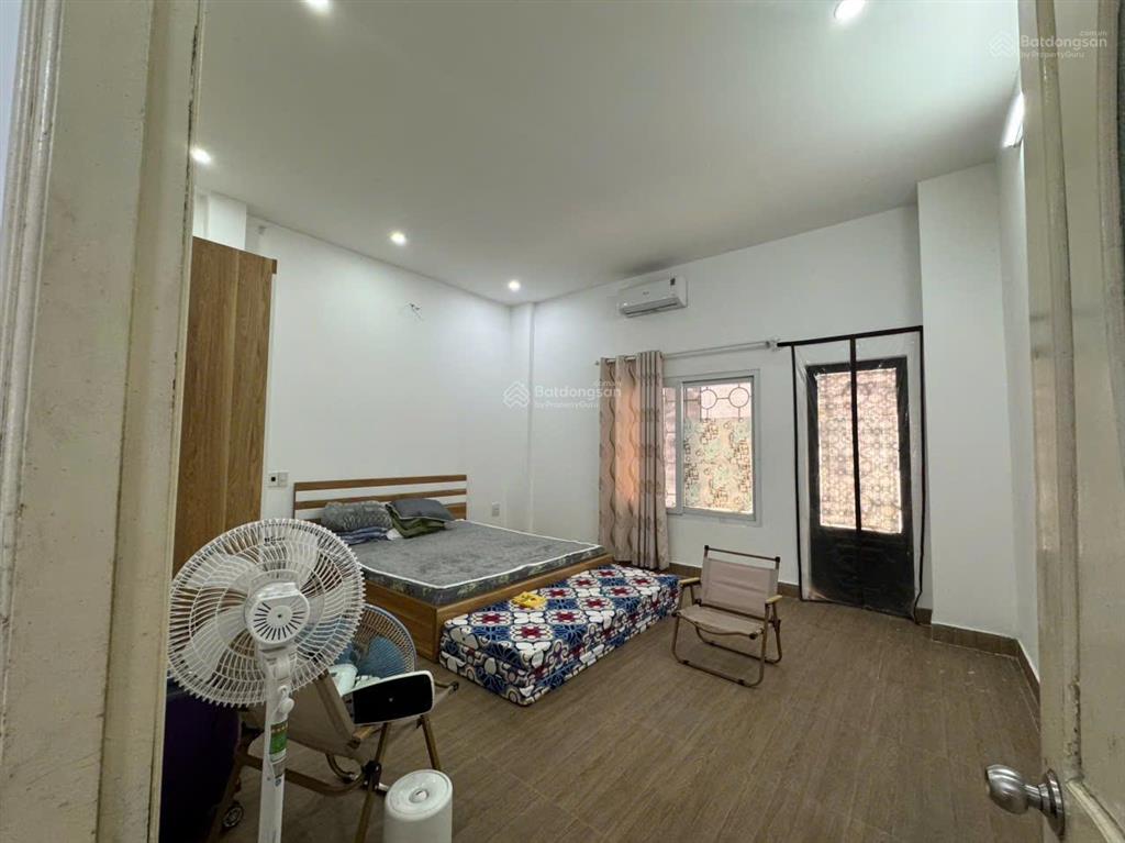 Bán nhà 3 tầng 114m2 đường thế lữ  cách biển mân thái 5 phút  khu dân trí cao