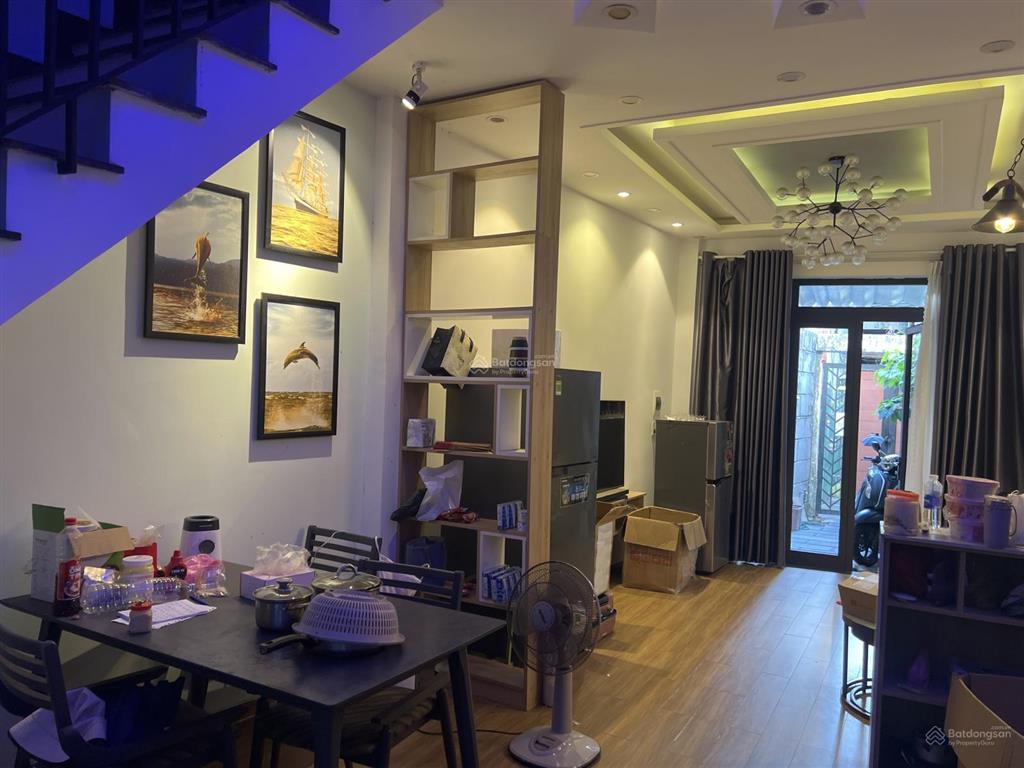 Cho thuê nhà ngay trung tâm thành phố đà nẵng  16.5 triệu / tháng