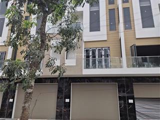 Cho thuê lâu dài nhà liền kề diện tích 75m2 khu a2.4 lk7, nhà xây thô hoàn thiện mặt ngoài