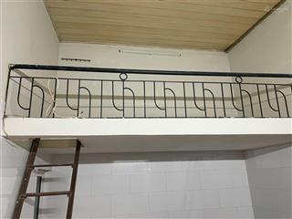 Cho thuê phòng riêng rộng 25m2, thoáng mát sạch sẽ, điện nước theo giá nhà nước, vào ở ngay