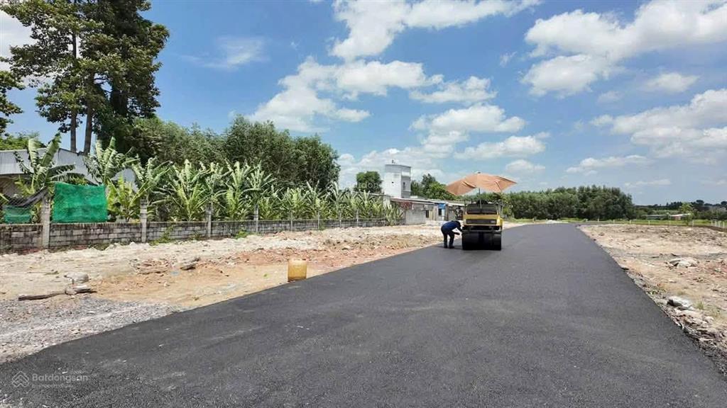 Đất nền ngay chợ tân bình, ngã tư tân triều  chỉ 1 tỷ 200 triệu / nền  thương lượng mạnh
