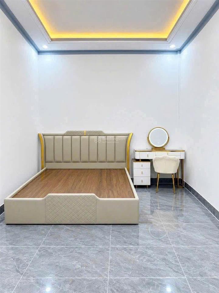 Nhà lầu mới xây ngay trung tâm phường tân triều  giá chỉ 1 tỷ 690 triệu  dt 5x23m