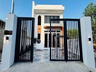 Nhà gác lửng kết cấu lầu gần bửu long biên hòa giá chỉ 1 tỷ 450 triệu (còn bớt)