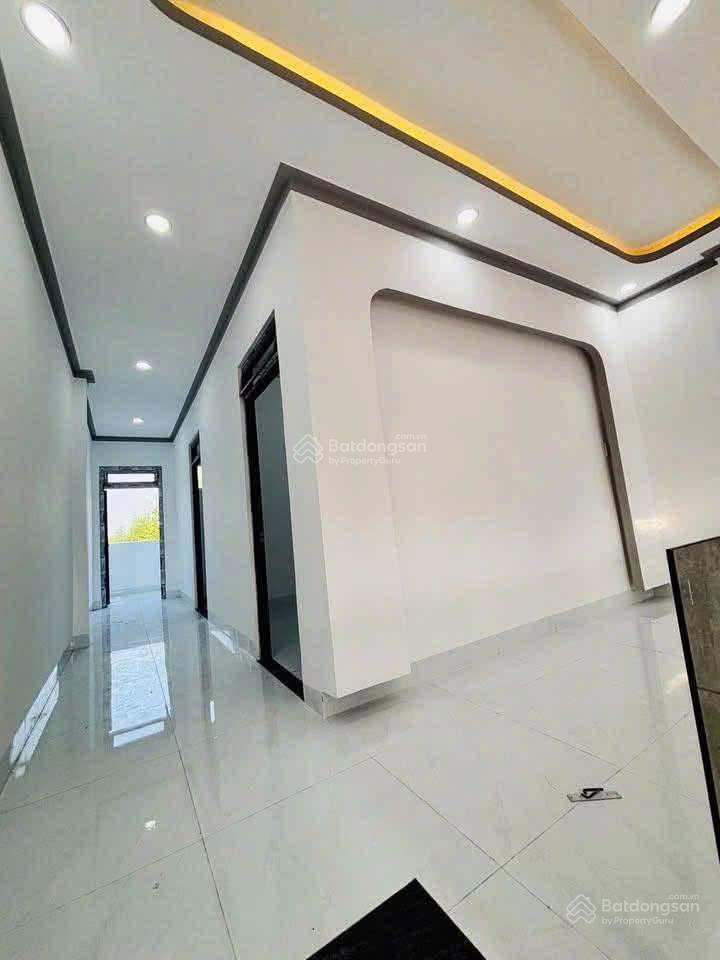 Nhà gác lửng kết cấu lầu gần bửu long biên hòa giá chỉ 1 tỷ 450 triệu (còn bớt)