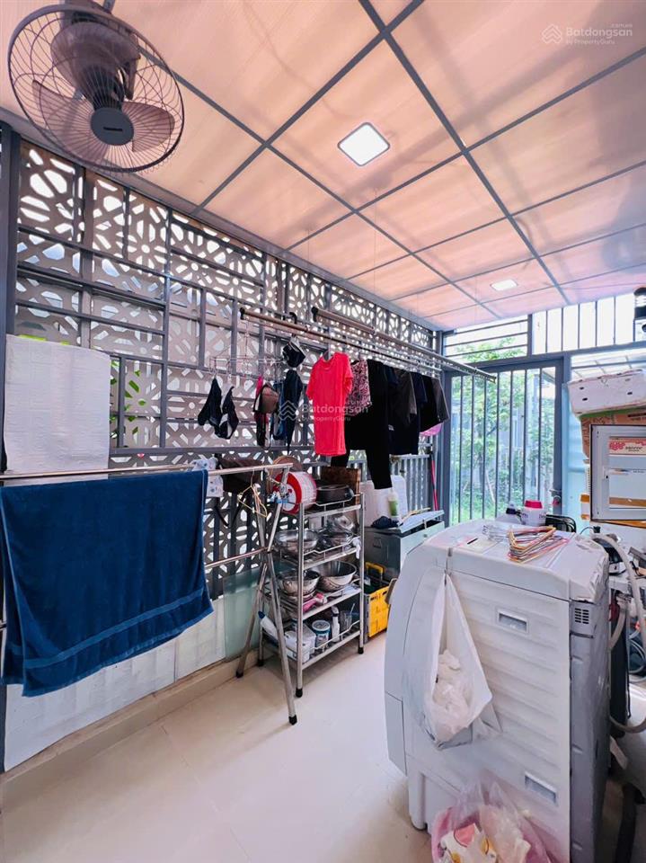 Cho thuê biệt thự full nội thất compound liên phường q9 giá 30trr/tháng